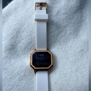 Nixon Siren SS Tropical Gangster watch